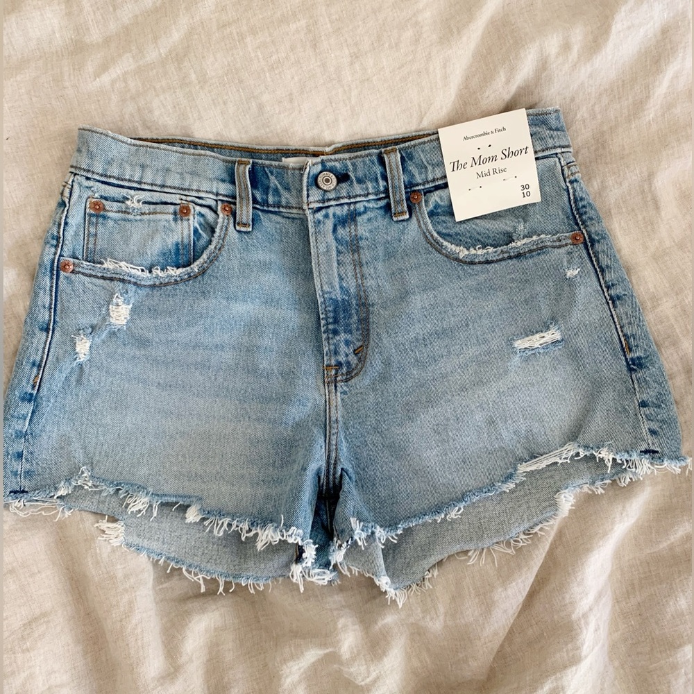 Abercrombie & Fitch The Mom Short - Mid Rise - 10